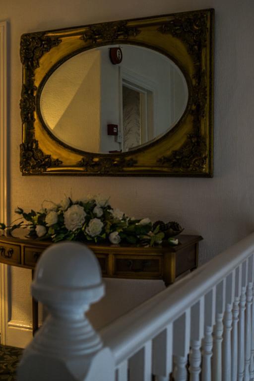 Lake View Guesthouse Bowness-on-Windermere Bagian luar foto